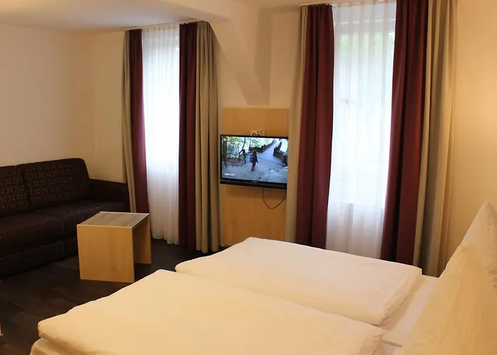 Hotel-gasthaus-kraft 3*